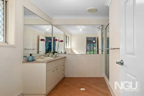 Property photo of 8 Potomac Court Springfield QLD 4300