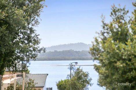 Property photo of 16 Wilohurst Drive Redland Bay QLD 4165