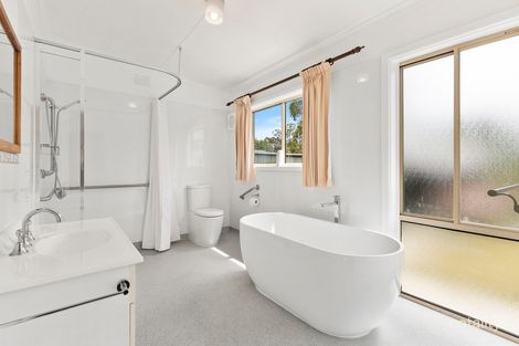 Property photo of 28 Georges Road Ringwood VIC 3134