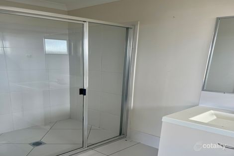 Property photo of 30 Marc Crescent Gracemere QLD 4702