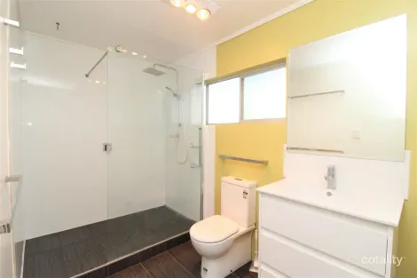 Property photo of 30 Noakes Avenue Pioneer QLD 4825