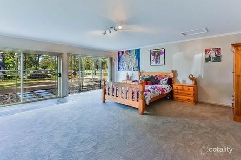 Property photo of 2 Parklands Glade Balmoral Village NSW 2571