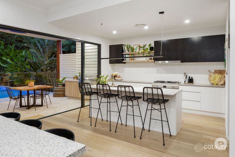 Property photo of 30 Thorn Street Red Hill QLD 4059