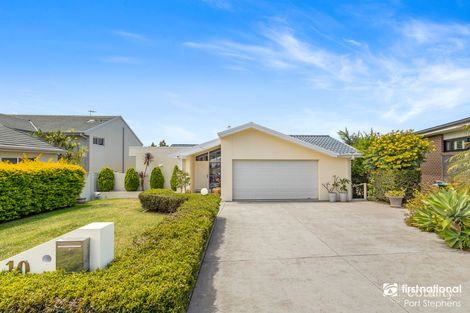 10 Grandview Cl, Soldiers Point, NSW 2317