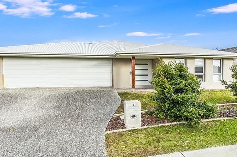 7 Stone Ridge Bvd, Narangba, QLD 4504