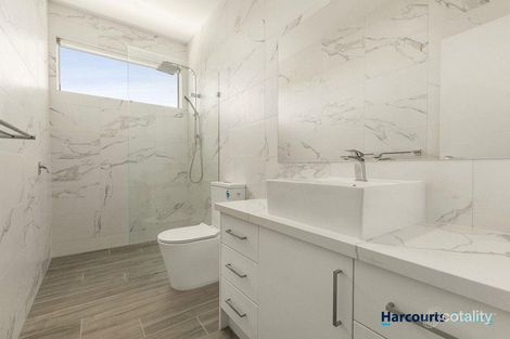 Property photo of 15 Meadowbank Avenue Doncaster VIC 3108