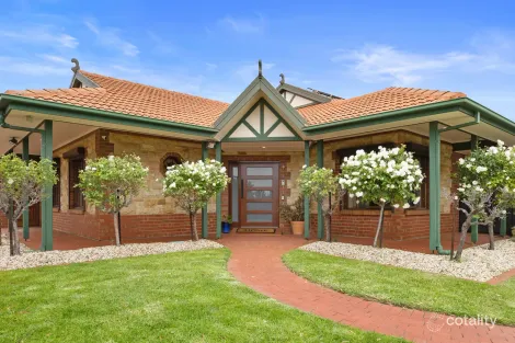 6 Kingfisher Cct, Flagstaff Hill, SA 5159