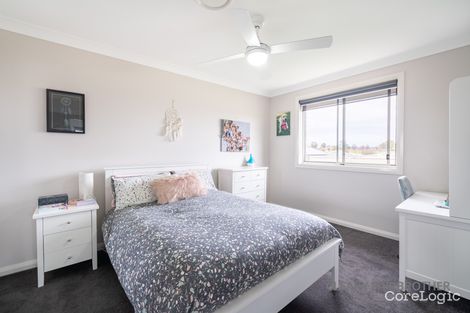 Property photo of 20 Keane Drive Kelso NSW 2795