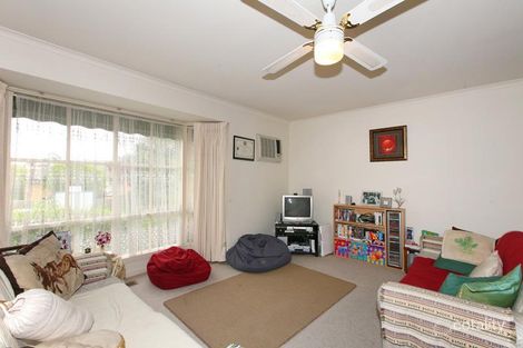 Property photo of 1/18 Dickson Crescent Ringwood North VIC 3134