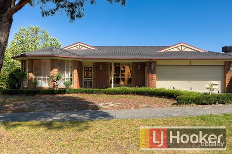 1 Mountain View Cct, Beaconsfield, VIC 3807