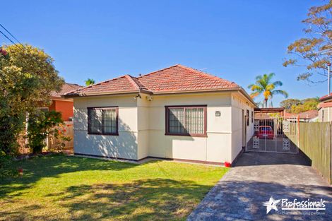 Property photo of 13 Bransgrove Road Revesby NSW 2212