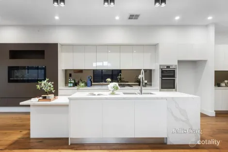 Property photo of 58B Tudor Street Bentleigh East VIC 3165