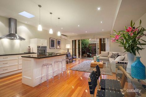 Property photo of 18 Myrtle Street St Kilda East VIC 3183