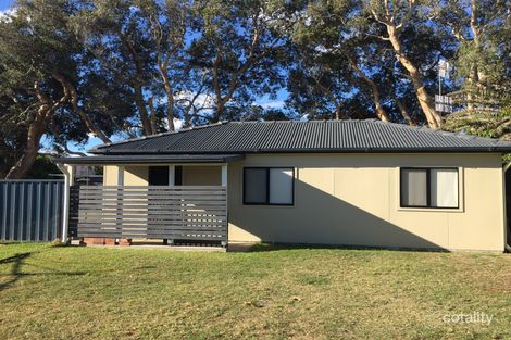 12 Warrigal St, The Entrance, NSW 2261