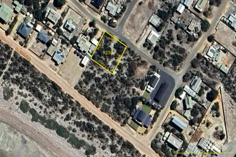 24 SHEARWATER WAY, THOMPSON BEACH, SA 5501