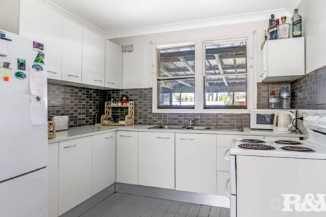 Property photo of 18 Pelsart Avenue Willmot NSW 2770