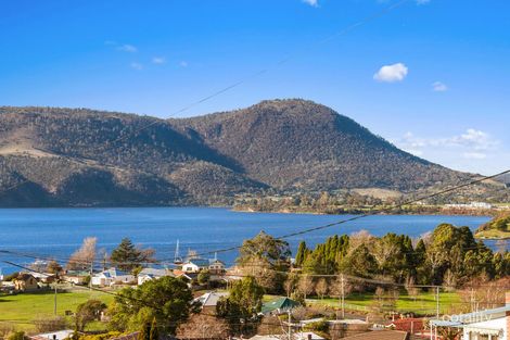 Property photo of 17 Laverack Court Austins Ferry TAS 7011