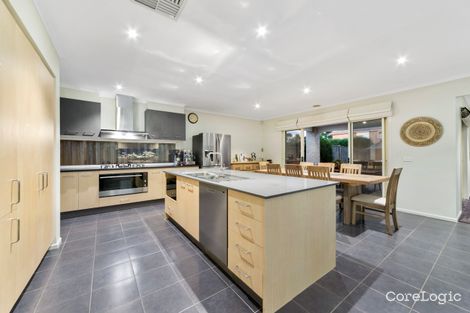 Property photo of 32 Jack William Way Berwick VIC 3806