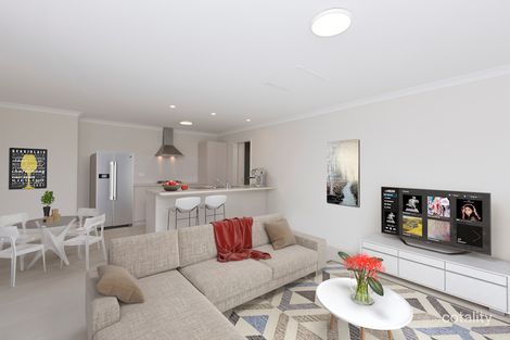 Property photo of 4/30 Ewart Street Midvale WA 6056