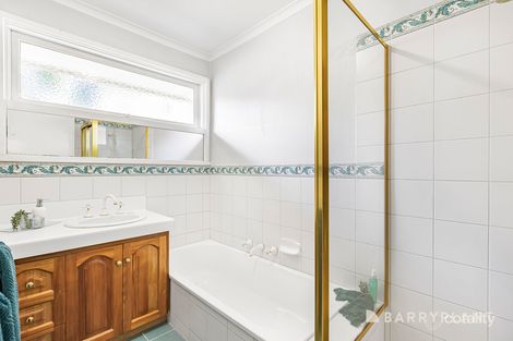 Property photo of 16 Walker Road Montrose VIC 3765