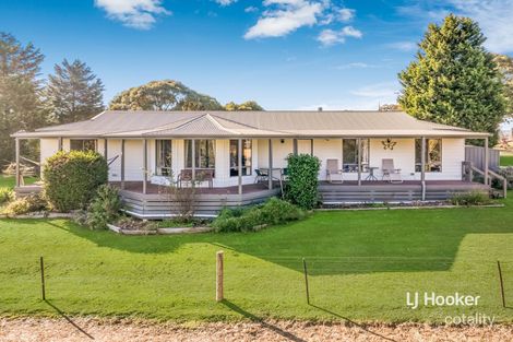 2 Mathiesons Rd, Wandong, VIC 3758