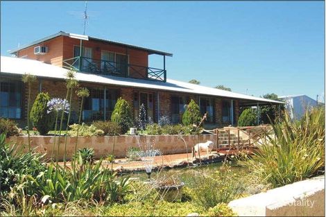 48 Hilltop Rise, Woodridge, WA 6041