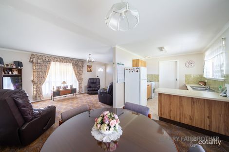 Property photo of 12 Willman Place South Bathurst NSW 2795