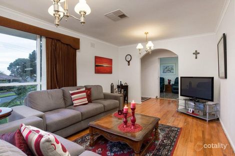 Property photo of 19 Corrong Crescent Mooroolbark VIC 3138