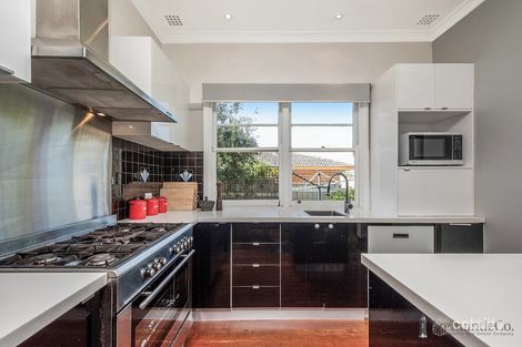 Property photo of 68 Rennie Crescent South Hilton WA 6163