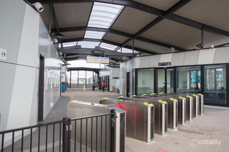 Property photo of 31 Ninalee Court Springvale VIC 3171