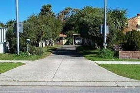 Property photo of 40 Lynda Crescent Cooloongup WA 6168
