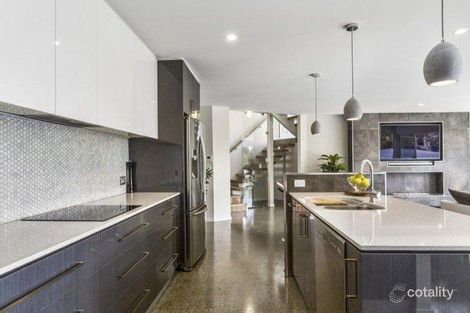 Property photo of 19 Sunvale Avenue Sandy Bay TAS 7005