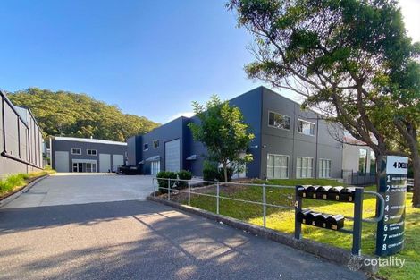 3/4 Dell Rd, West Gosford, NSW 2250