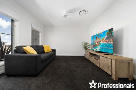 Property photo of 9 Newlands Crescent Kelso NSW 2795