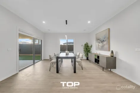 Property photo of 9 Frodo Circuit Clyde VIC 3978