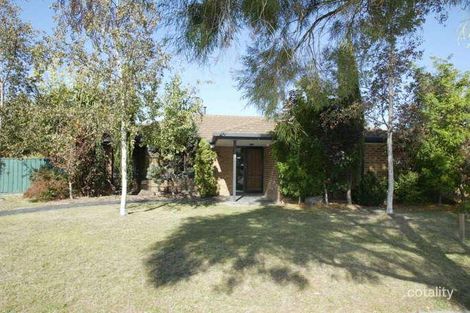 Property photo of 212 Dandelion Drive Rowville VIC 3178