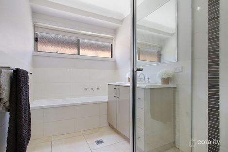 Property photo of 9 Hastings Way West Wodonga VIC 3690
