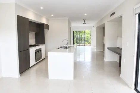 Property photo of 41 Eagle Parade Rochedale QLD 4123