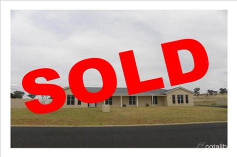 37 London Dr, Cowra, NSW 2794