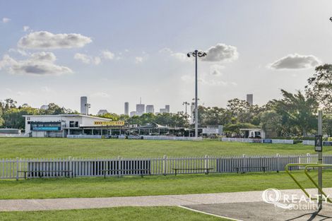 Property photo of 9/147 Riding Road Hawthorne QLD 4171