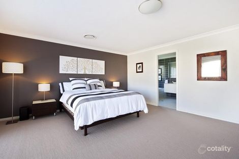 Property photo of 1 Edgewood Place Belrose NSW 2085