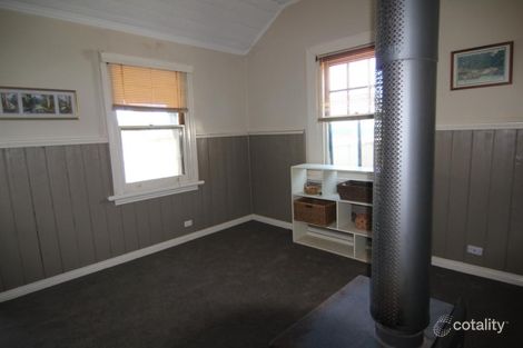 Property photo of 27 Hill Street Kangaroo Flat VIC 3555