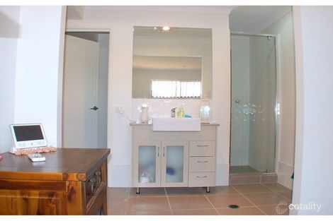 Property photo of 11 Voyager Street Marsden QLD 4132