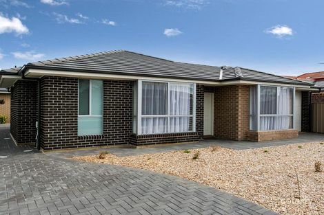 Property photo of 2 Illman Crescent Aldinga Beach SA 5173