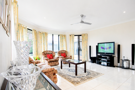 Property photo of 10A Manra Way Pacific Pines QLD 4211