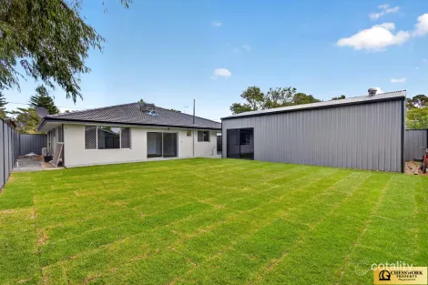 4 Indus Cl, Rockingham, WA 6168
