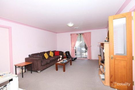 Property photo of 15 Byron Place Illawong NSW 2234