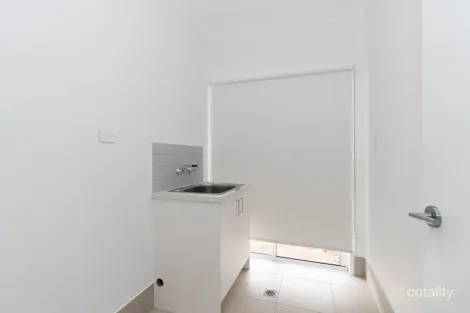 Property photo of 31 Quarterdeck Avenue Pialba QLD 4655