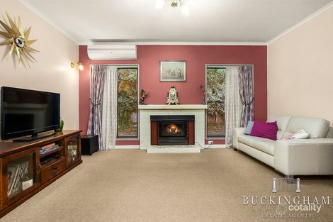 Property photo of 15 Pinehills Drive Greensborough VIC 3088