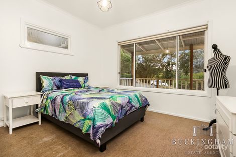 Property photo of 15 Pinehills Drive Greensborough VIC 3088